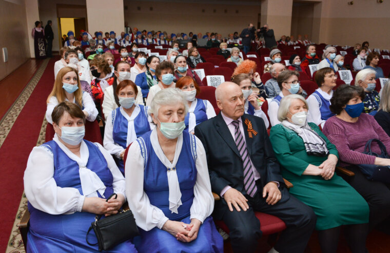 В Твери Любовь Ивановну Парфёнову поздравили с 50-летием присвоения звания Герой Социалистического Труда