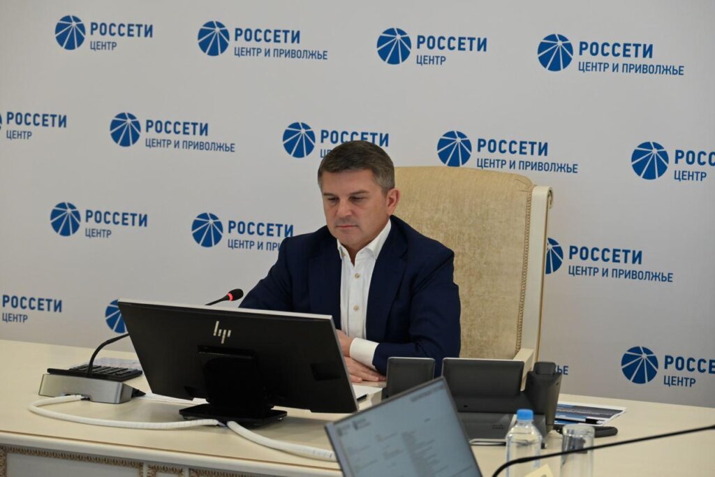 Игорь Маковский обсудил дорожную карту мероприятий по повышению эффективности электросетевого комплекса Тульской области Игорь Маковский обсудил дорожную карту мероприятий по повышению эффективности электросетевого комплекса Тульской области