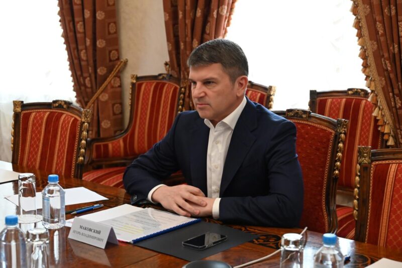 Игорь Маковский и Игорь Артамонов провели рабочую встречу