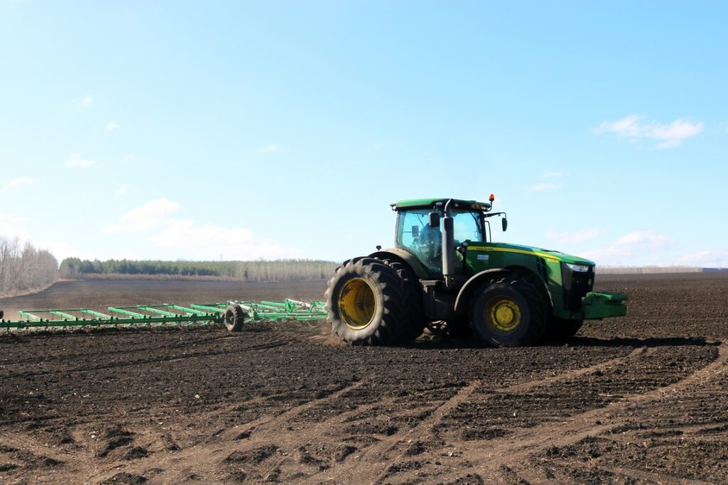Подготовка к посевной идет полным ходом Подготовка к посевной идет полным ходом