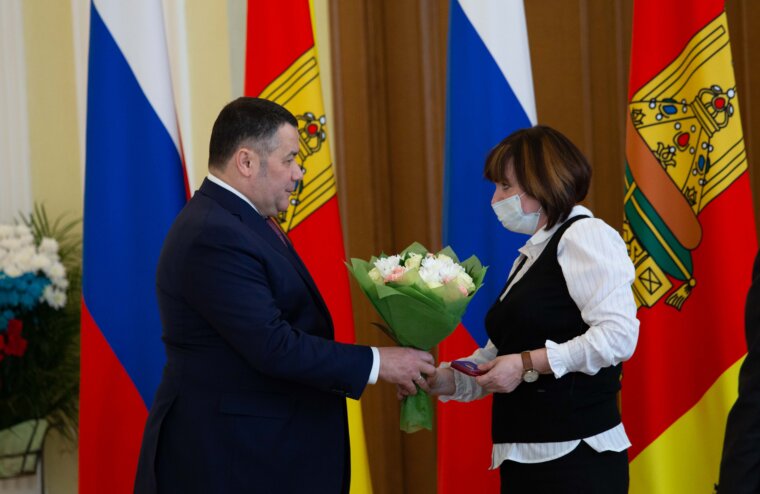 Игорь Руденя вручил награды сотрудникам органов местного самоуправления Тверской области