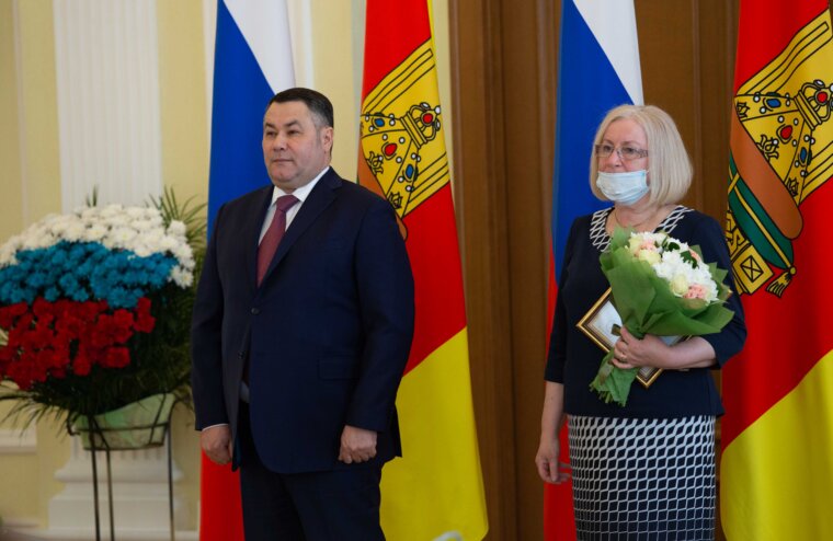 Игорь Руденя вручил награды сотрудникам органов местного самоуправления Тверской области