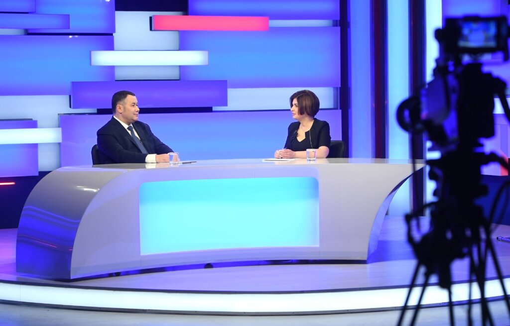 Развитие, вагоны и футбол: о чём говорил Игорь Руденя в прямом эфире Развитие, вагоны и футбол: о чём говорил Игорь Руденя в прямом эфире