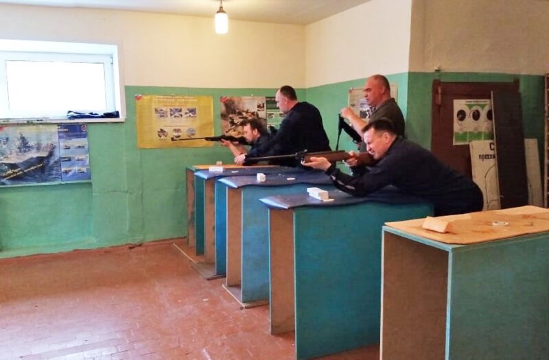 Стрелки Калязинского района посоревновались в меткости Стрелки Калязинского района посоревновались в меткости