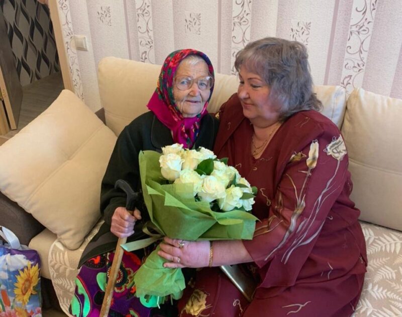Игорь Руденя поздравил ветерана Великой Отечественной войны Марию Белякову со столетием Игорь Руденя поздравил ветерана Великой Отечественной войны Марию Белякову со столетием