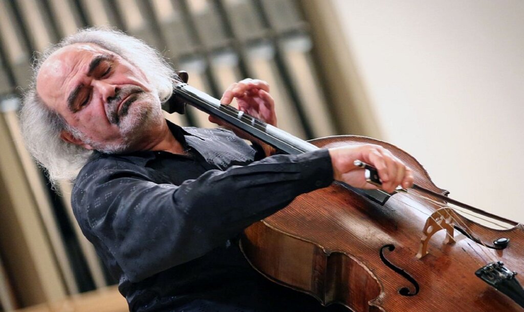 В Твери выступит выдающийся виолончелист Марк Дробинский