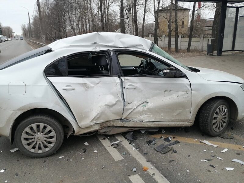 Появились подробности аварии на Московском шоссе в Твери Появились подробности аварии на Московском шоссе в Твери