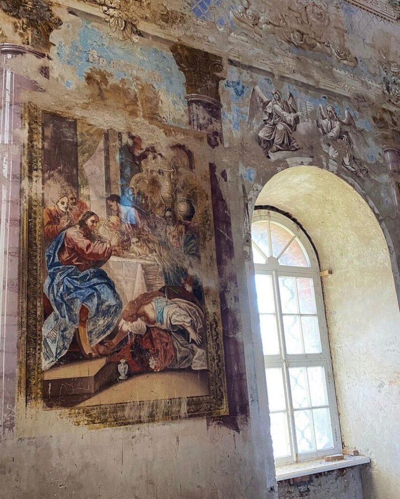 Ценнейший памятник искусства: какую церковь сравнили с древним римским храмом