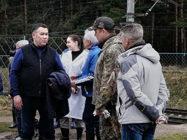 Зелёная весна: как прошел субботник в Комсомольской роще