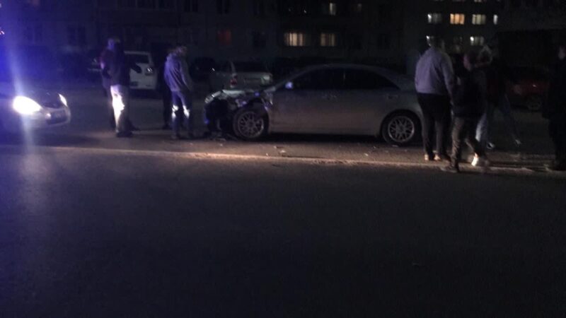 В Московском районе Твери произошла автомобильная авария В Московском районе Твери произошла автомобильная авария