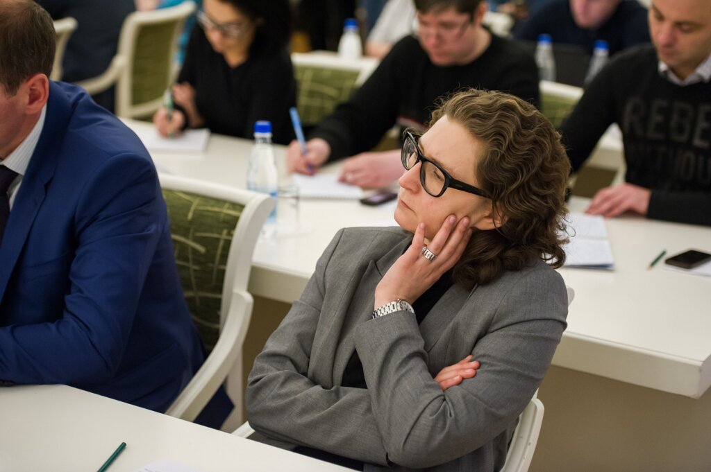 Школьники Тверской области могут задать вопросы главному редактору РИА Верхневолжья Юлии Овсянниковой Школьники Тверской области могут задать вопросы главному редактору РИА Верхневолжья Юлии Овсянниковой