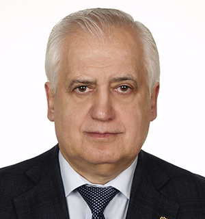 Виктор Константинов: снижение стоимости путевок сделает летние лагеря более доступными Виктор Константинов: снижение стоимости путевок сделает летние лагеря более доступными