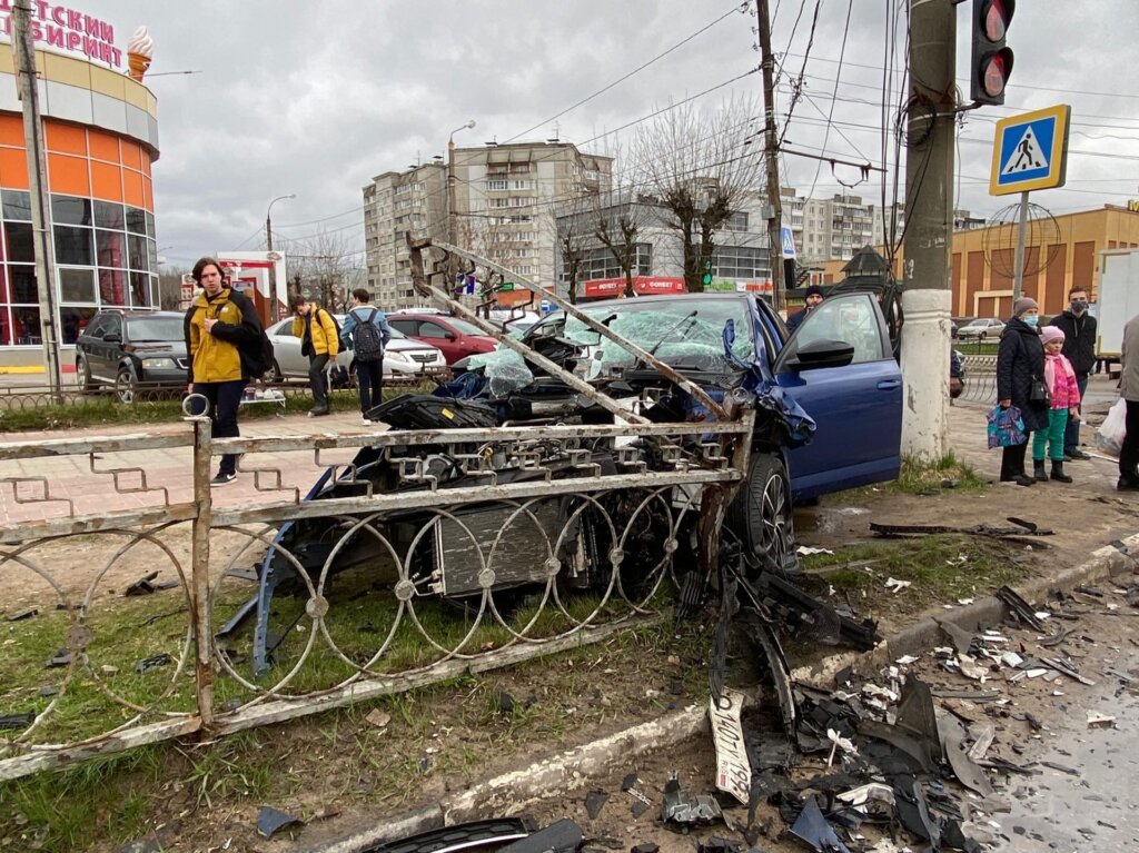 ДТП на улице Можайского произошло в Твери