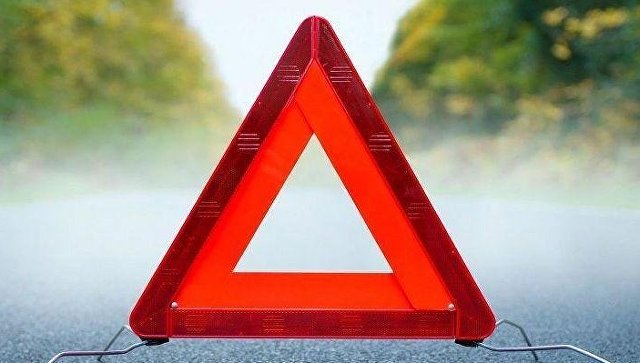 В Тверской области водитель скончался, наехав на дерево В Тверской области водитель скончался, наехав на дерево