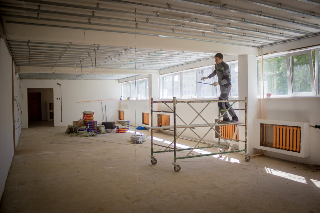 Из Лихославльской библиотеки делают современное творческое пространство Из Лихославльской библиотеки делают современное творческое пространство