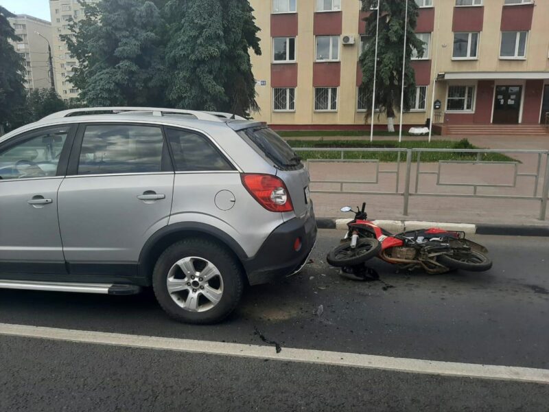 В Твери произошло ДТП с участием скутера В Твери произошло ДТП с участием скутера
