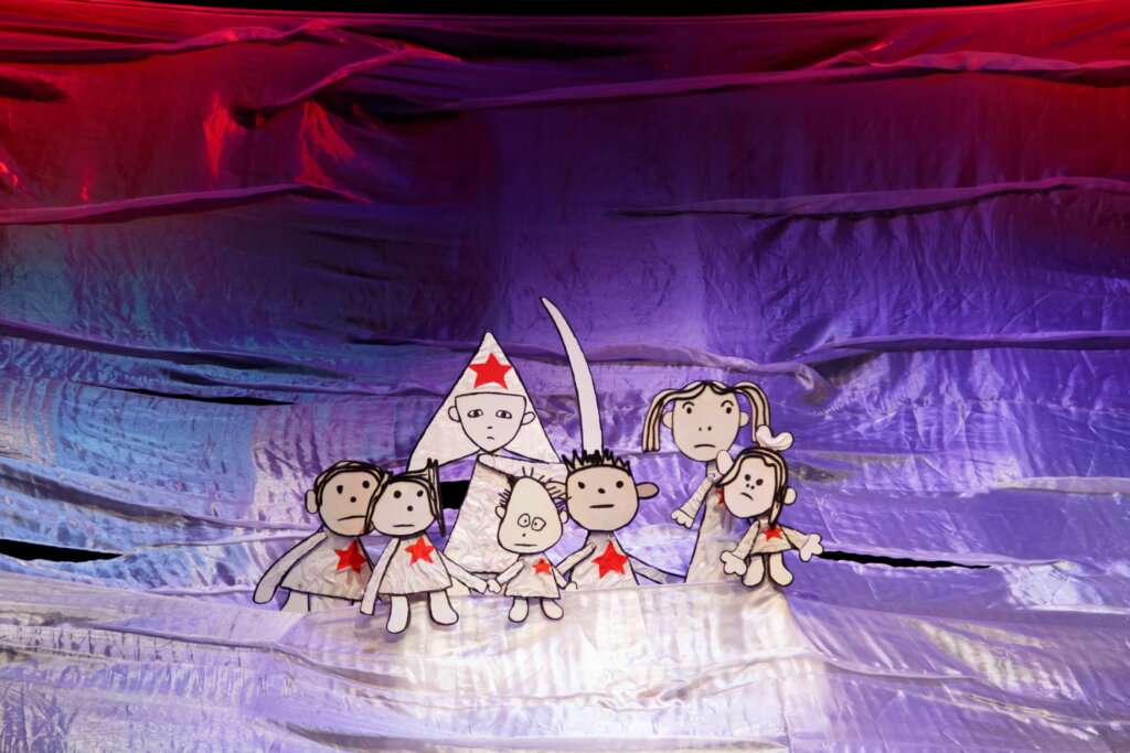 Тверской театр кукол приглашает на спектакль "Мальчиш-Кибальчиш"