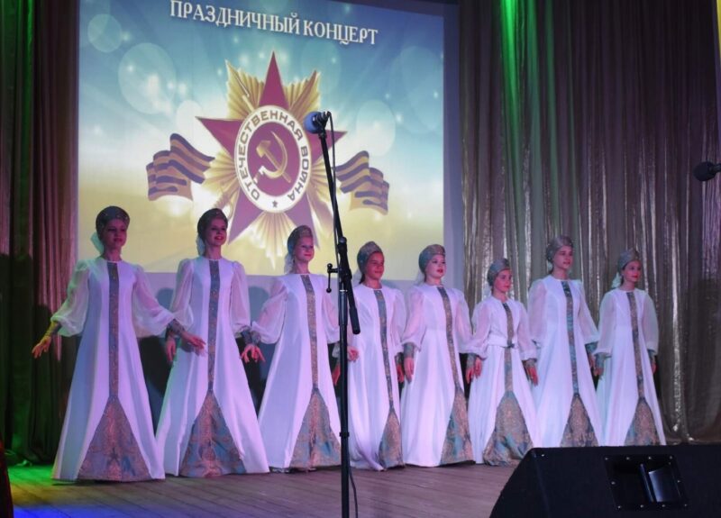 О том, что было, не забудем