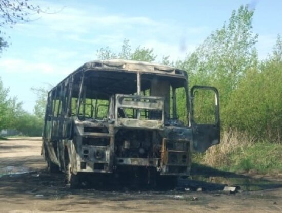 В Тверской области дотла сгорел пассажирский автобус "ПАЗ" В Тверской области дотла сгорел пассажирский автобус "ПАЗ"