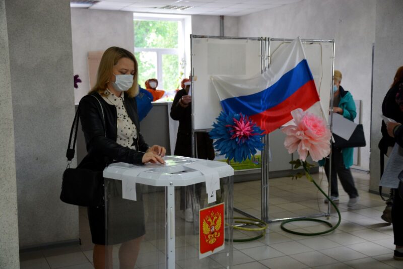Жители Спировского района принимают участие в предварительном голосовании партии “Единая Россия” Жители Спировского района принимают участие в предварительном голосовании партии “Единая Россия”