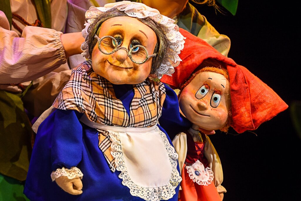 В Тверском театре кукол расскажут историю Красной Шапочки В Тверском театре кукол расскажут историю Красной Шапочки