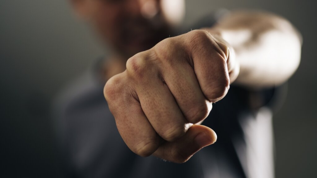 В Тверской области мужчина забил неприятеля ногами