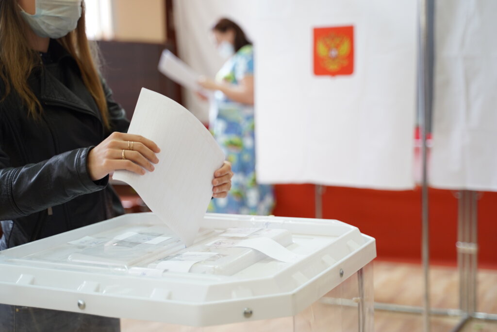 Юлия Саранова и Владимир Васильев лидируют на выборах в Госдуму от Тверской области