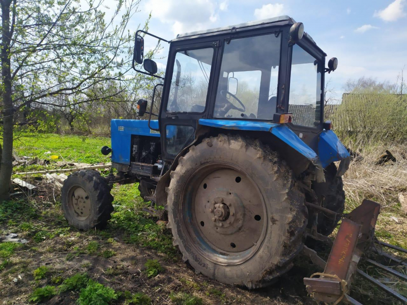 В Тверской области выкрали "Беларуса" В Тверской области выкрали "Беларуса"