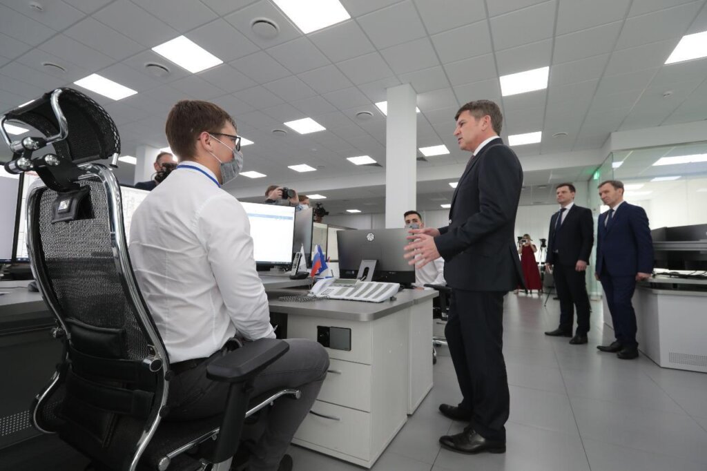 Игорь Маковский встретился с коллективом «Костромаэнерго» Игорь Маковский встретился с коллективом «Костромаэнерго»