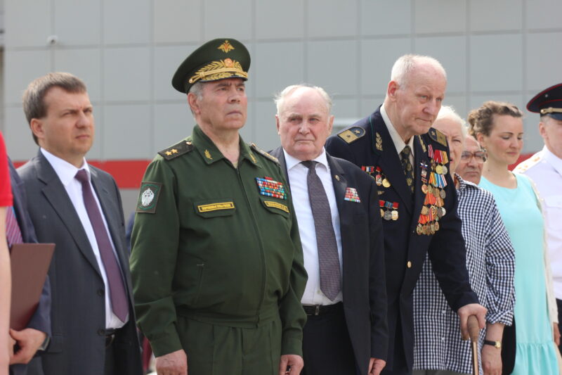 В городе Бологое Тверской области открыт мемориал легендарному лётчику Алексею Маресьеву