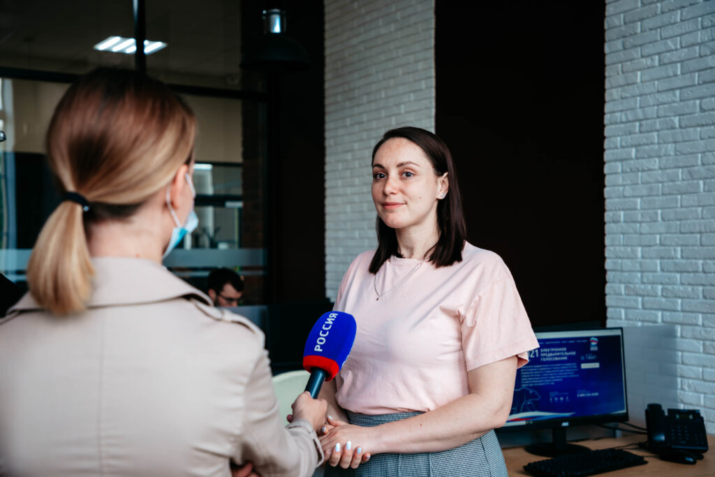 Директор Фонда Твери Юлия Саранова поддержала коллег на праймериз Директор Фонда Твери Юлия Саранова поддержала коллег на праймериз