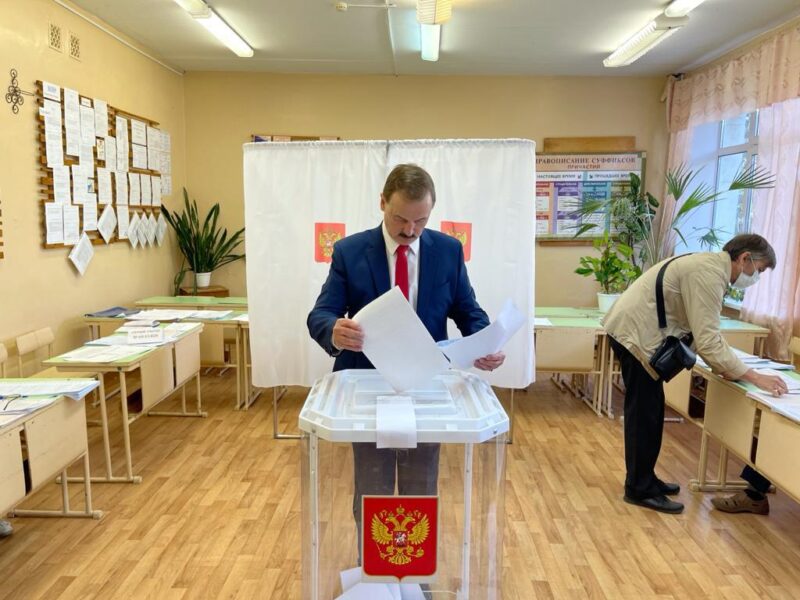 Сергей Веремеенко принял участие в праймериз «Единой России» Сергей Веремеенко принял участие в праймериз «Единой России»