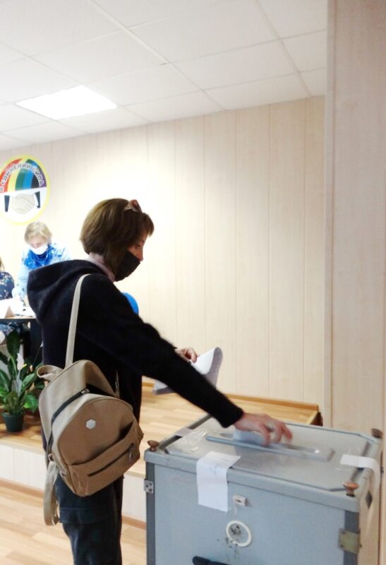 Жители Рамешковского района принимают участие в предварительном голосовании партии "Единая Россия"