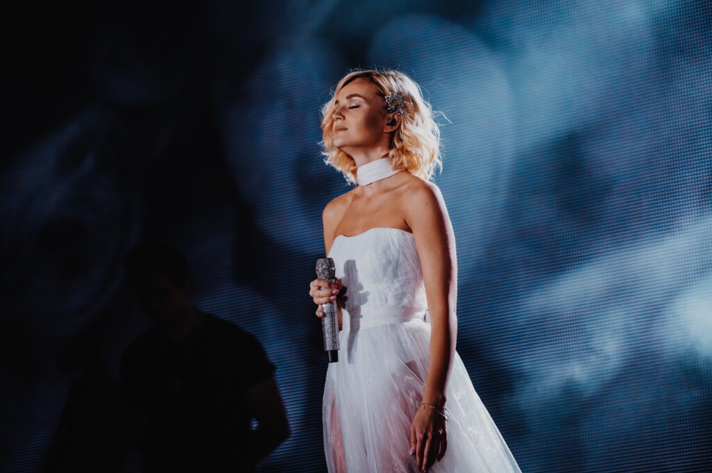 В Тверь с концертом приедет Полина Гагарина В Тверь с концертом приедет Полина Гагарина