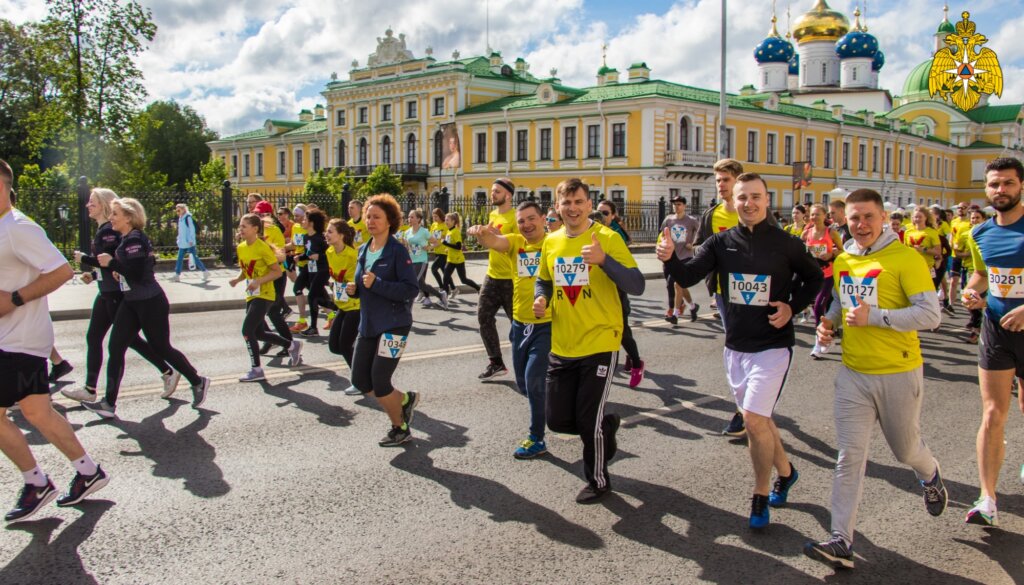 Сотрудники МЧС Тверской области поучаствовали в региональном этапе марафона "ЗаБег"