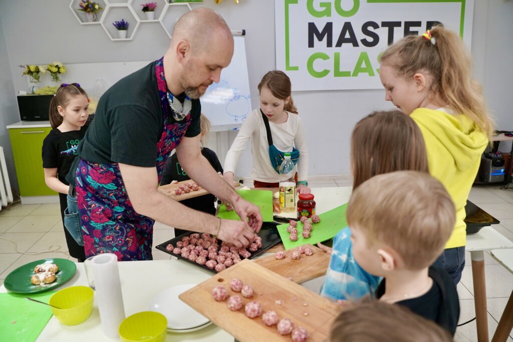 Юных жителей Твери приглашают стать настоящими шеф-поварами Юных жителей Твери приглашают стать настоящими шеф-поварами