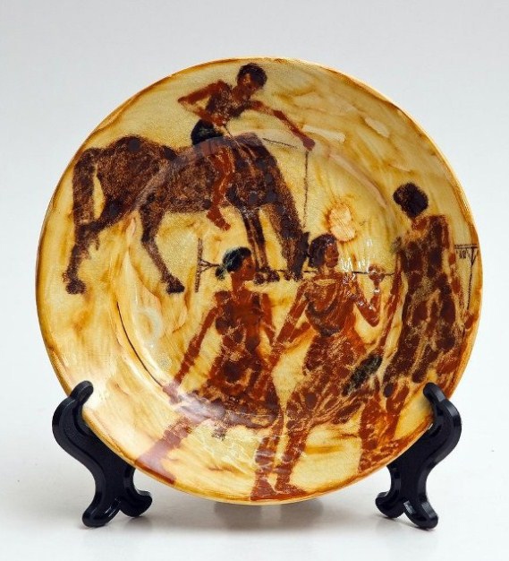 Тарелки - произведения искусства - ещё можно увидеть в Тверском императорском дворце