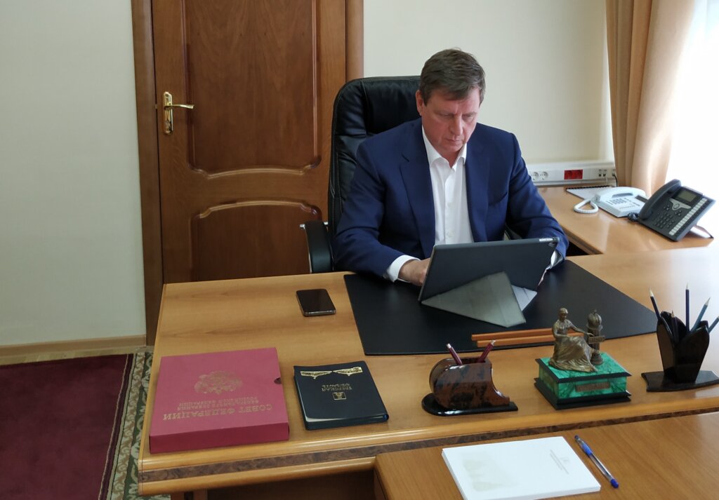 Андрей Епишин принял участие в предварительном голосовании «Единой России» Андрей Епишин принял участие в предварительном голосовании «Единой России»