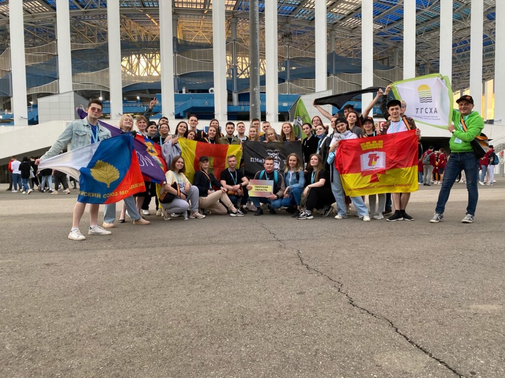 Студенты тверских вузов участвуют в «Российской студенческой весне» Студенты тверских вузов участвуют в «Российской студенческой весне»