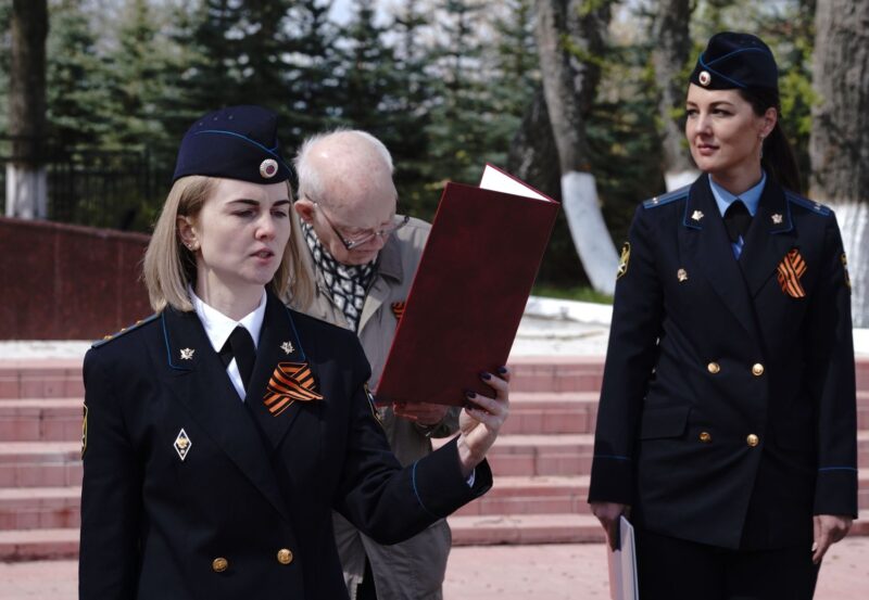 В канун Дня Победы тверские приставы приняли присягу