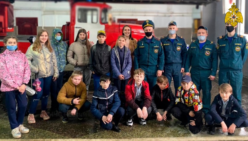В тверскую пожарную часть пришли экскурсанты "Фонда Твери" В тверскую пожарную часть пришли экскурсанты "Фонда Твери"