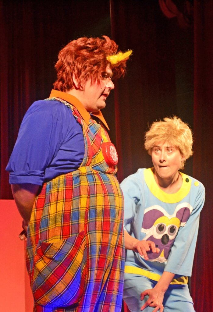 Артисты Тверского Драматического театра выступили для конаковских школьников