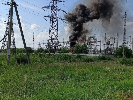 В Тверской области на подстанции загорелись емкости с маслом