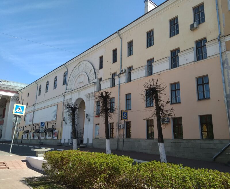 В Тверской филармонии будут звучать "Кавалеры галантных безумств" В Тверской филармонии будут звучать "Кавалеры галантных безумств"