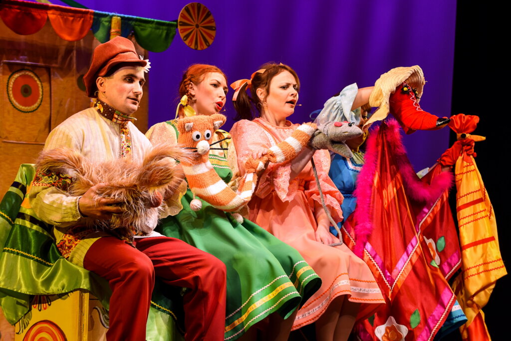 Тверской театр кукол приглашает на премьеру нового спектакля Тверской театр кукол приглашает на премьеру нового спектакля