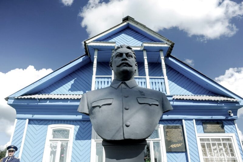 В Ржевском филиале Музея Победы открылась выставка, посвященная Александру Твардовскому В Ржевском филиале Музея Победы открылась выставка, посвященная Александру Твардовскому