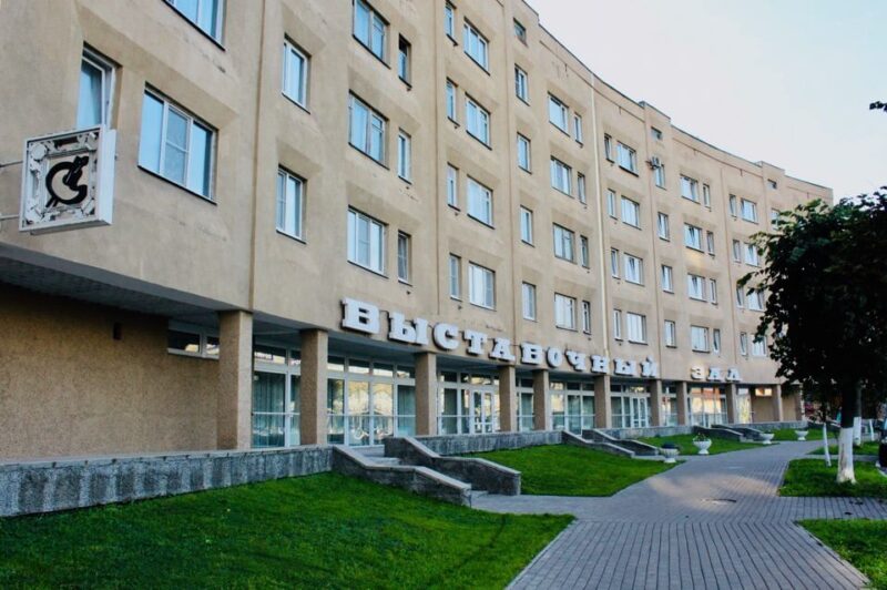 В Тверском музейно-выставочном центре организуют бесплатные экскурсии по фотовыставке На мастер-классе в Твери научат рисовать балерин