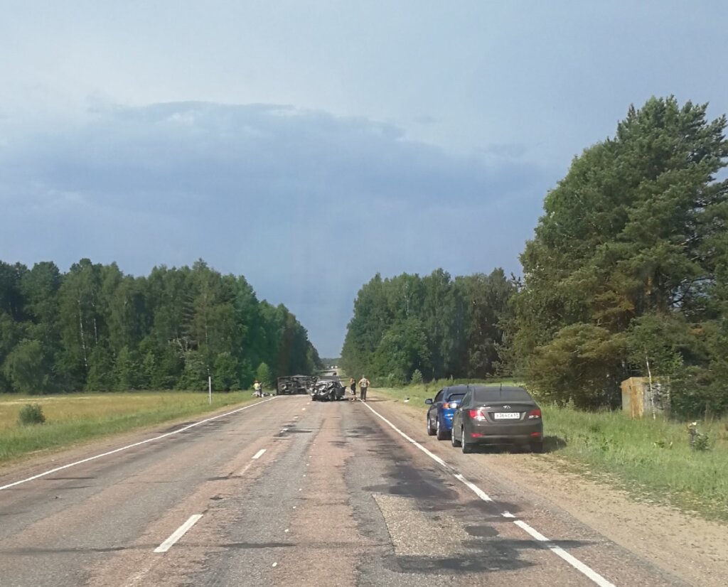 На Старицком шоссе в Тверской области произошла авария На Старицком шоссе в Тверской области произошла авария