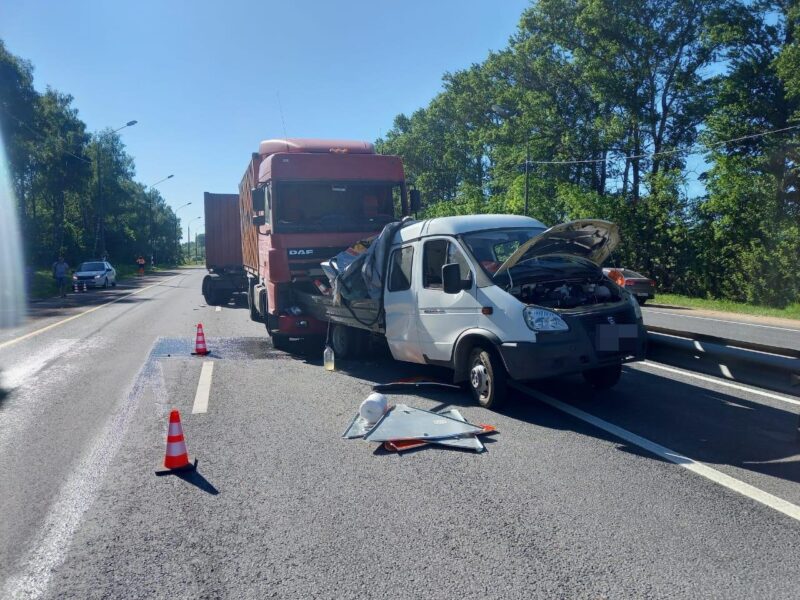 В Тверской области на трассе М-10 в ДТП погиб человек