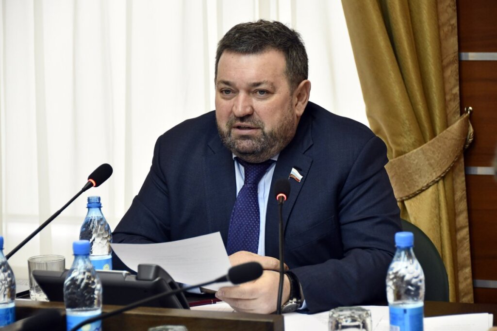 Александр Клиновский: В партии всегда существует запрос на обновление кадров